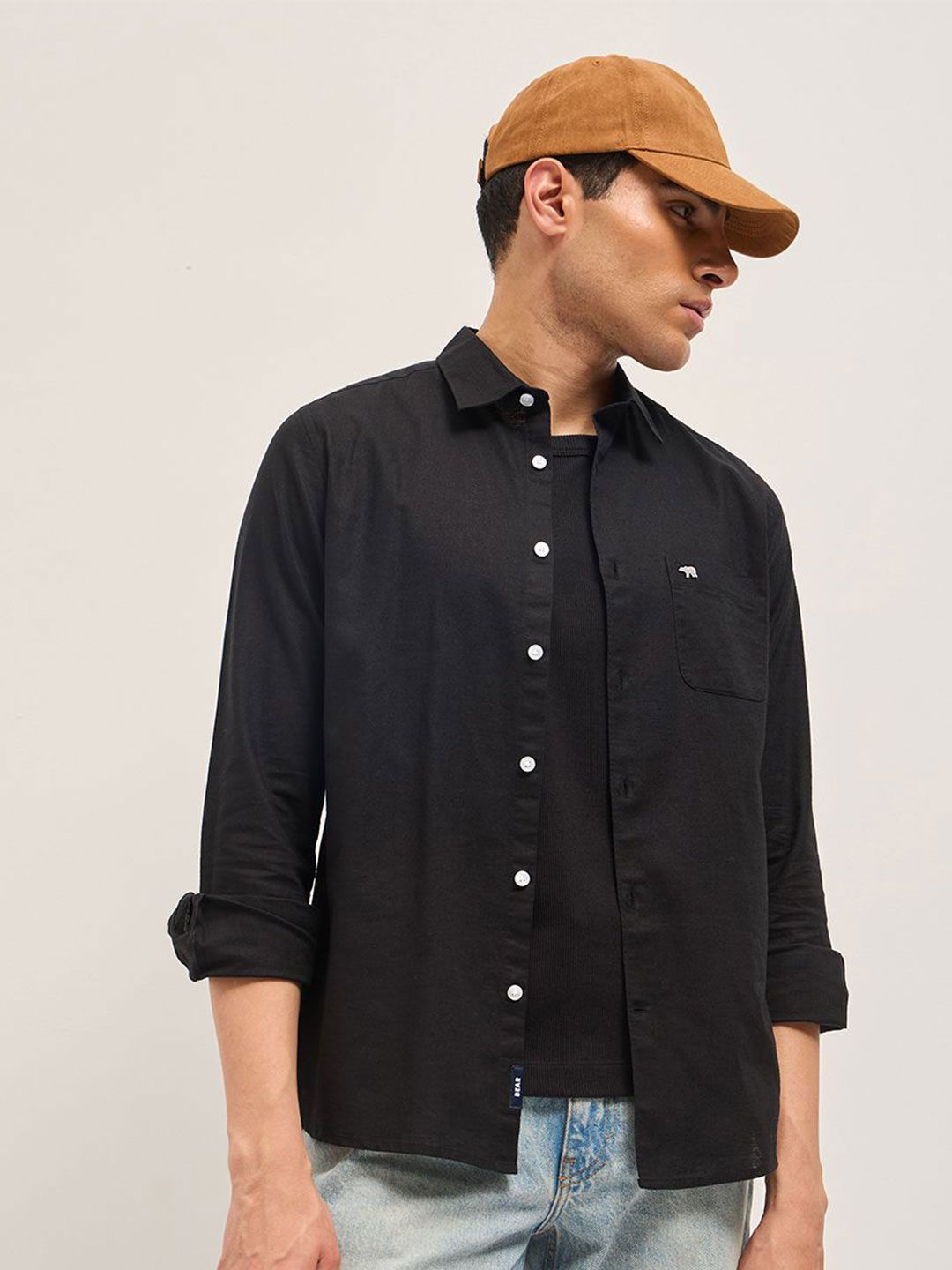 Men Slim Fit Solid Spread Collar Casual Cotton Linen Shirt