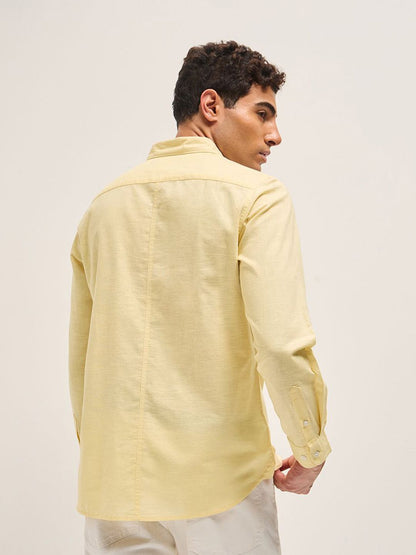 Men Slim Fit Solid Spread Collar Casual Cotton Linen Shirt