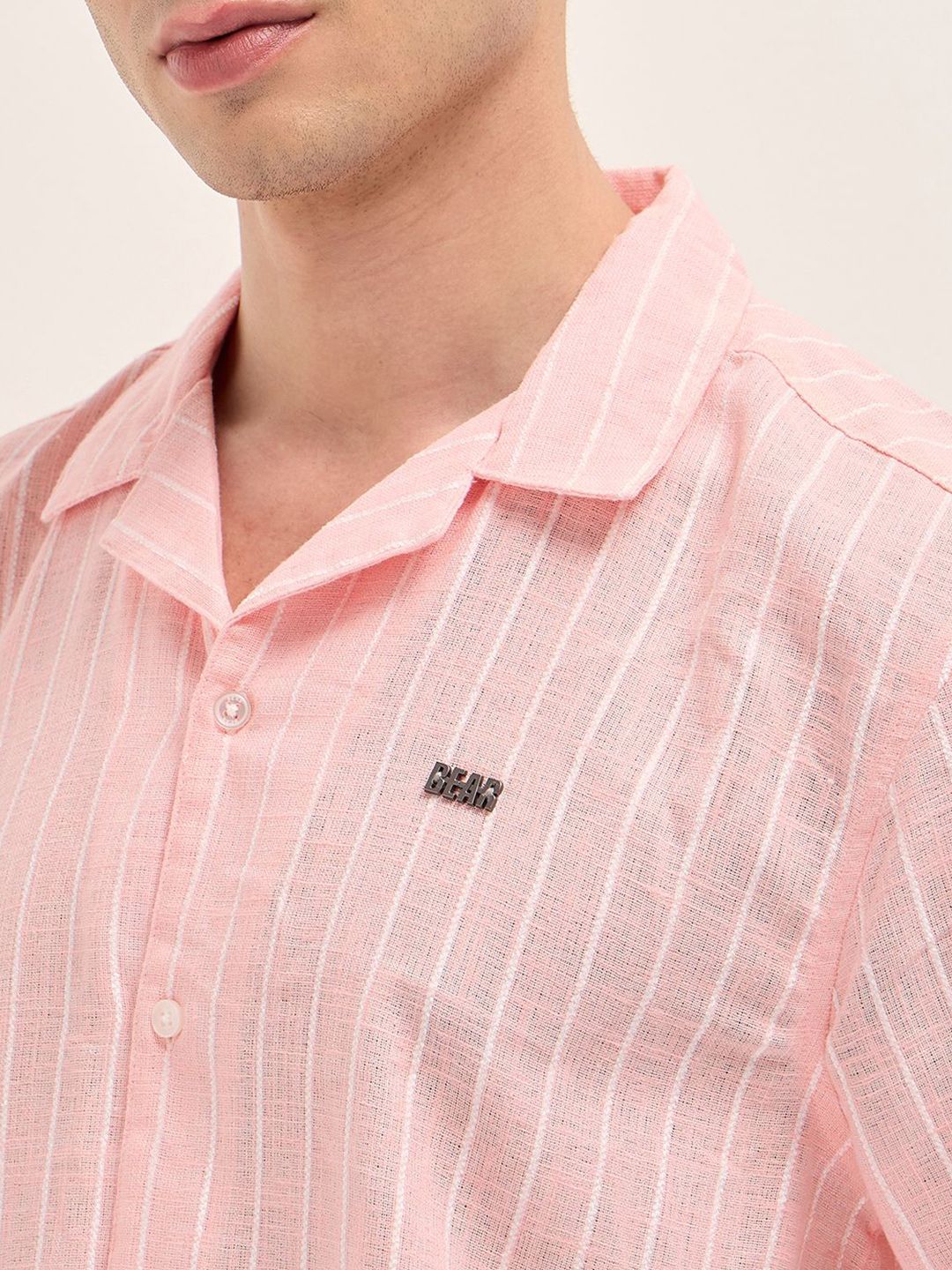 Relaxed Fit Vertical Striped Short Sleeves Linen Shirt