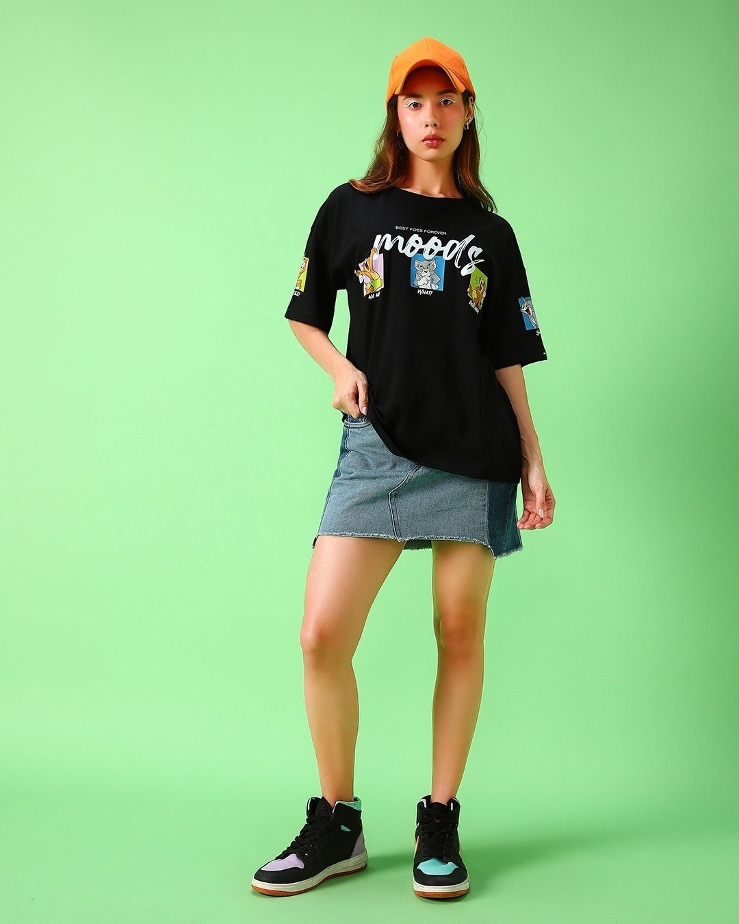 Women's Black Friends & Feelings T&J Graphic Printed Oversized T-shirt